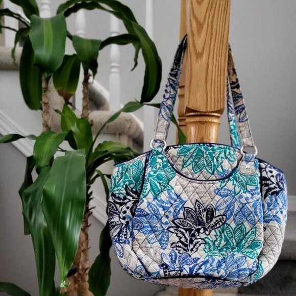 Vintage Vera Bradley Women's Shoulder Tote Floral Graphics - Picture 1 of 10